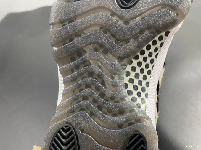 Chep Onekick JORDAN 11 INSTINCT AIR AR0715-010 ANIMAL 0810